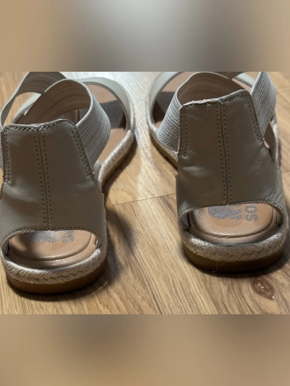 Sorel 9 Womens Cream Cross-Strap Espadrille Sandals Shoes Casual Summer Festival - Picture 3 of 5